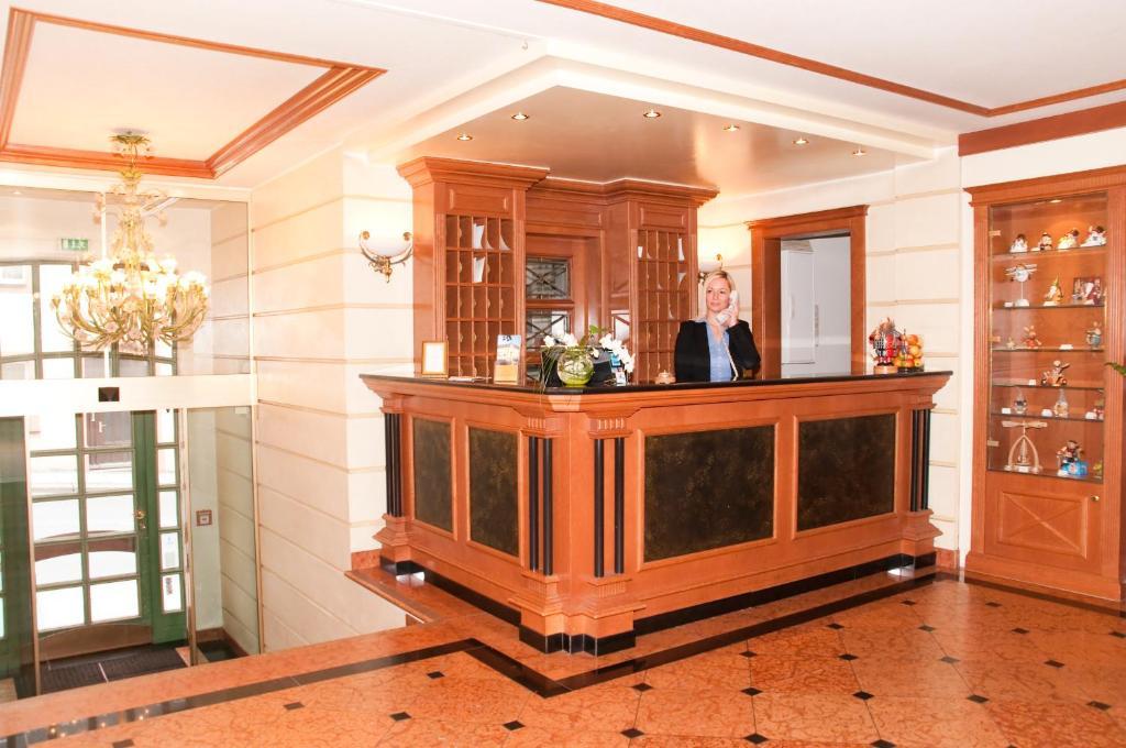 Hotel Weisses Ross Marienberg Ngoại thất bức ảnh